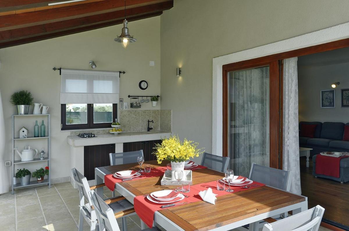 Villa Zara Marcana Exterior photo